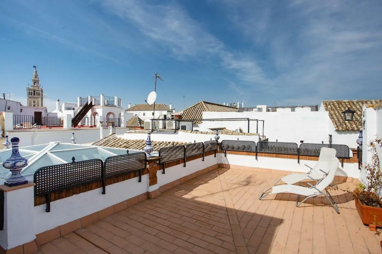 Suites Machado Seville Aparthotel