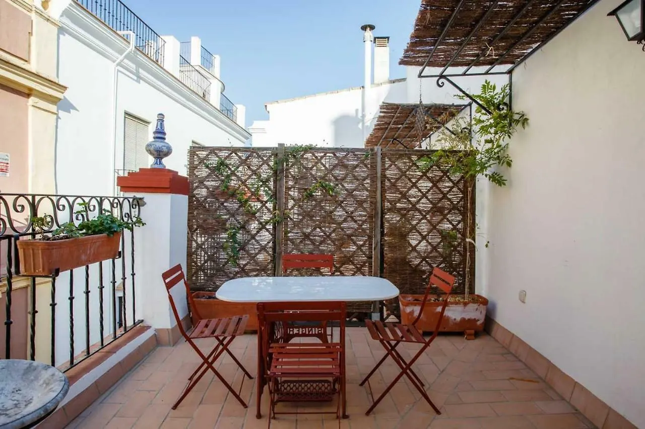 מלון דירות סביליה Suites Machado
